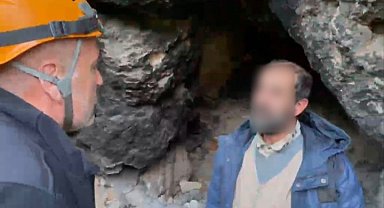 Uludağ'da mağaraya sığınan yaşlı adam için seferber oldular