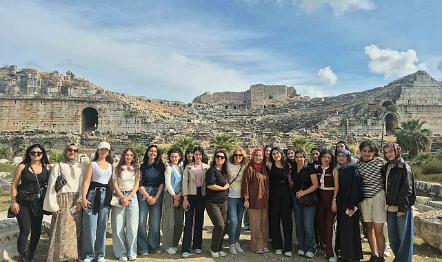 Üniversite öğrencileri Didim ve Milet'in tarihi mirasını keşfetti