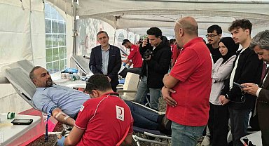 Üniversitede düzenlenen kan bağış kampanyasında hedef: Bin 453 ünite kan