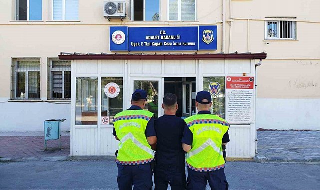 Uşak'ta jandarma ekiplerince kesinleşmiş hapis cezası bulunan 25 aranan şahıs yakalandı