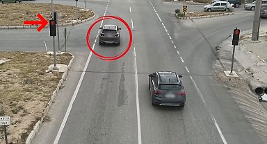Uşak'ta kırmızı ışık ve emniyet kemeri denetimleri sürüyor