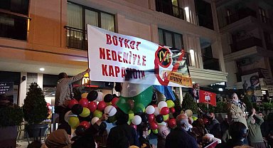 Üsküdar'daki McDonald's şubesi önündeki protestolar birinci yılında