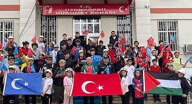 Uzunköprü'de pedallar Gazze ve Doğu Türkistan için çevrildi