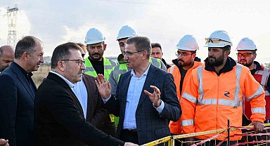 Vali Baruş ve Milletvekili Altınok'tan yeni stadyum inşaatına çıkarma
