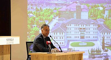 Vali Çağatay, genç iletişimcilerle bir araya geldi