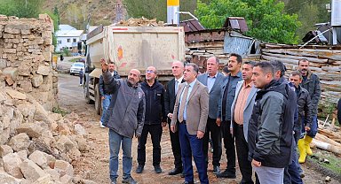 Vali Eldivan Heybetepe'deki yangın bölgesinde incelemelerde bulundu