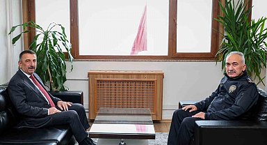 Vali Hacıbektaşoğlu'ndan Emniyet Müdürü Kaba'ya hayırlı olsun ziyareti