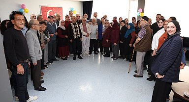 Vali Makas'tan huzurevi sakinlerine anlamlı buluşma