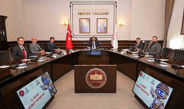Vali Masatlı, HatayBOT Robot Yarışması hazırlıklarını değerlendirdi