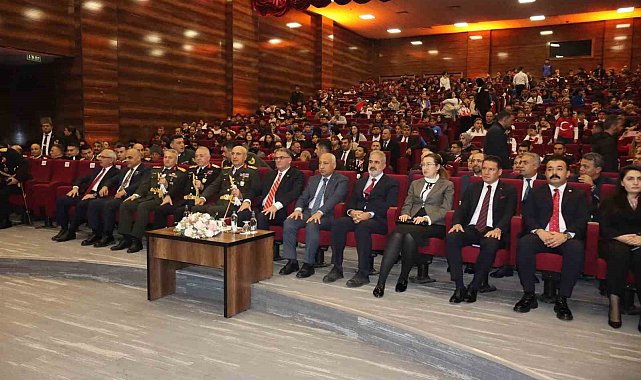 Van'da 29 Ekim Cumhuriyet Bayramı coşkusu