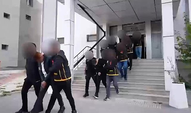 Van'da operasyon: 2.3 milyar TL'lik şüpheli para hareketi tespit edilen 11 kişi tutuklandı