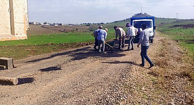 Vatandaşlar mahalle yollarını kendi imkanlarıyla yaptı