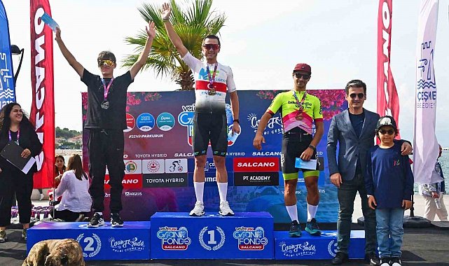 Veloturk Gran Fondo Çeşme by Salcano'da 10'uncu yılın kazananları belli oldu