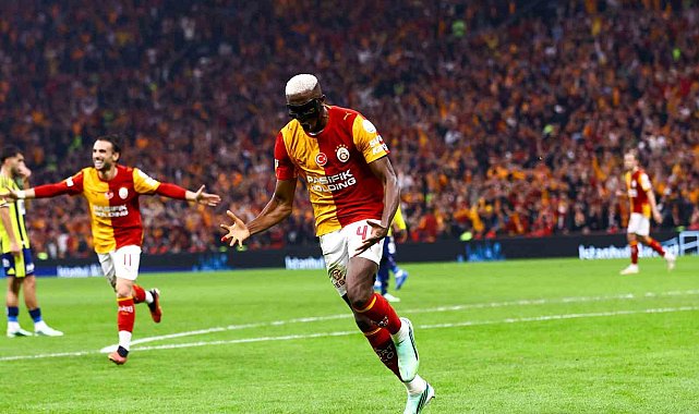 Victor Osimhen ligdeki gol sayısı 8'e çıkardı