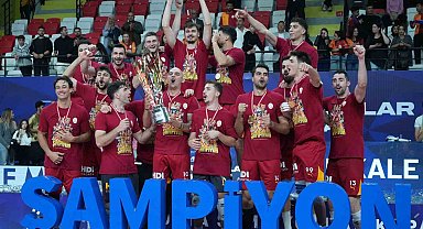 Voleybolda Şampiyonlar Kupası'nı kazanan Galatasaray, 7 yıl sonra kupa sevinci yaşadı