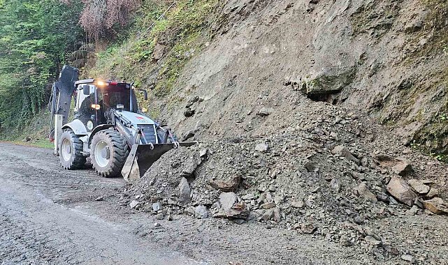 Yağışlar heyelana neden oldu