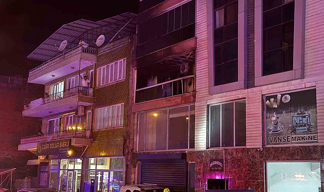 Yangına uykularında yakalandılar: 5 kişi dumandan etkilendi