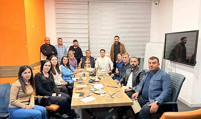 Yazıhan'da öğretmenler yapay zekanın eğitimdeki rolünü konuştu