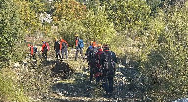 Yazılı Kanyon'da mahsur kalanlar için kurtarma çalışmaları devam ediyor