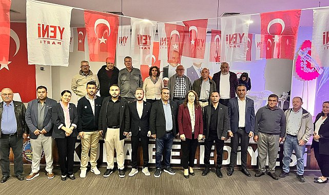 YENİ Parti Kula'da Esen Çınar yeniden başkan