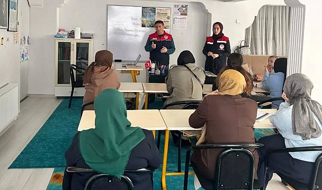 Yığılca'da üreticilere tarımsal destek ve kokarca mücadelesi anlatıldı