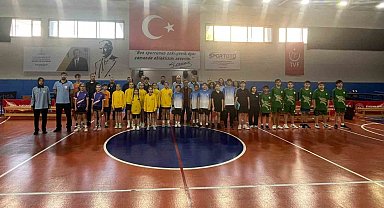 Yıldızlar Kulüplü Takım ve Ferdi Müsabakaları tamamlandı