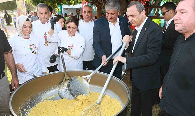 Yüreğir Belediyesi standı lezzet festivali'nde doldu taştı