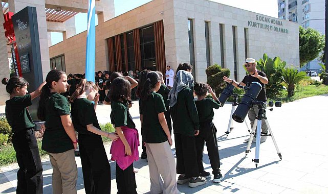 Yüreğir'de Dünya Uzay Haftası'na özel güneş gözlemi