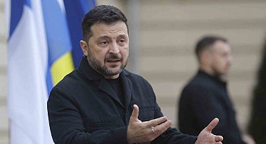 Zelenskiy: "Üçlü bir toplantıya, Rusya'ya yönelik tüm yaptırımların kaldırılmış olduğu şartlarda gitmek istemem"