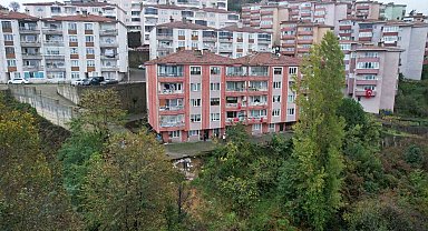 Zonguldak'ta 135 haneli sitede çökme endişesi: "İki yıldır çözüm bekliyoruz"