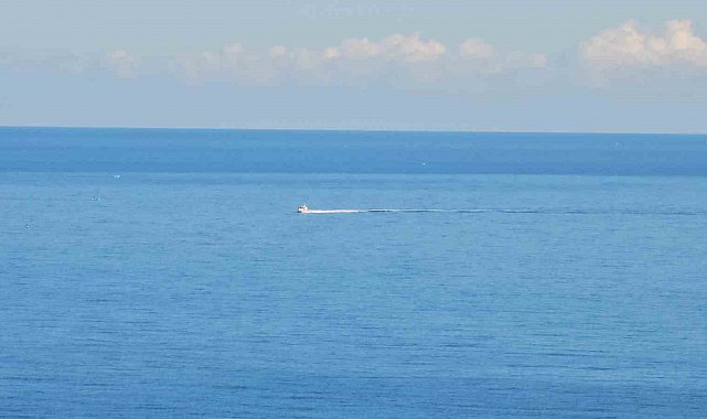 Zonguldak'ta balık tutmak için geldiği kayalıklarda kaybolan kişiyi arama çalışmaları 4. gününde
