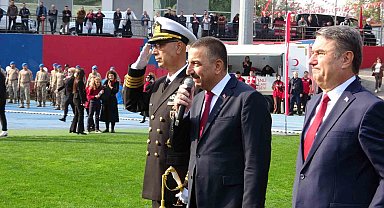 Zonguldak'ta Cumhuriyet'in 103. yılı törenlerle kutlandı