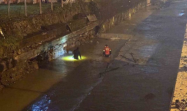 Zonguldak'ta eve silahla ateş açan belediye çalışanı tutuklandı