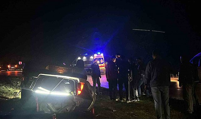 Zonguldak'ta seyir halindeki otomobil takla attı: 2 yaralı